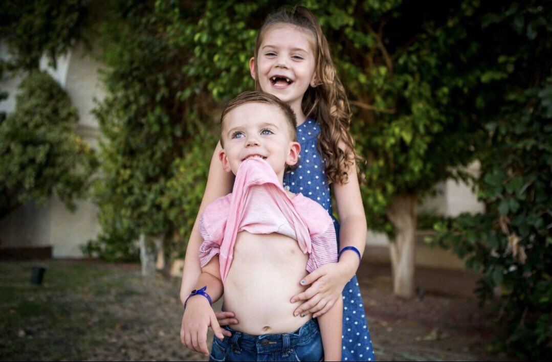 AinsleeFlusche's tweet photo. Root to my baby fever ? My niece and nephew 🤦🏼♀️ #auntproblems https://t.co/2xydZkvZyZ