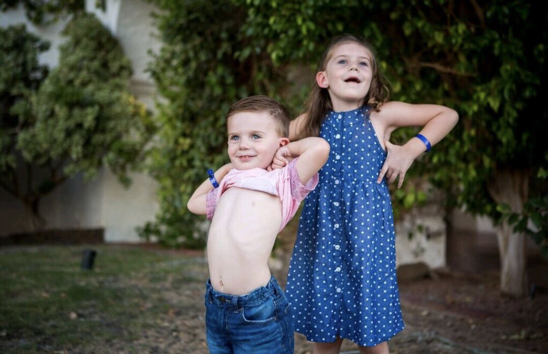 AinsleeFlusche's tweet photo. Root to my baby fever ? My niece and nephew 🤦🏼♀️ #auntproblems https://t.co/2xydZkvZyZ