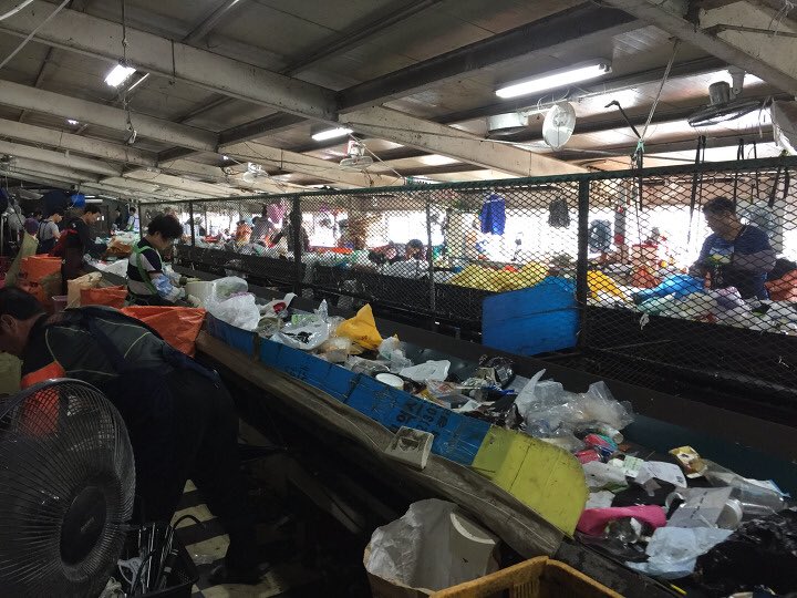XSFM25's tweet photo. ์ค๋๊ณผ ๋ค์ ์ฃผ๋ง์ #๊ทธ์์ซ ์
์ฐ๋ฆฌ๊ฐ ๋ฒ๋ฆฌ๋ ํ
์ดํฌ์์ ์ปต์ด ๋ค๋ฅด๋ ๊ณณ๋ค์ ๋ฐ๋ผ ์ฌํ์ ๊ฐ๋ด
๋๋ค.
<290c. ํ
์ดํฌ์์ ์ปต์ ์ฌํ (1/2)> ์ค๋ ์คํ 3์์ ์
๋ฐ์ดํธ๋ฉ๋๋ค.
#idwk #bottlefactory https://t.co/kKotzSxFKp