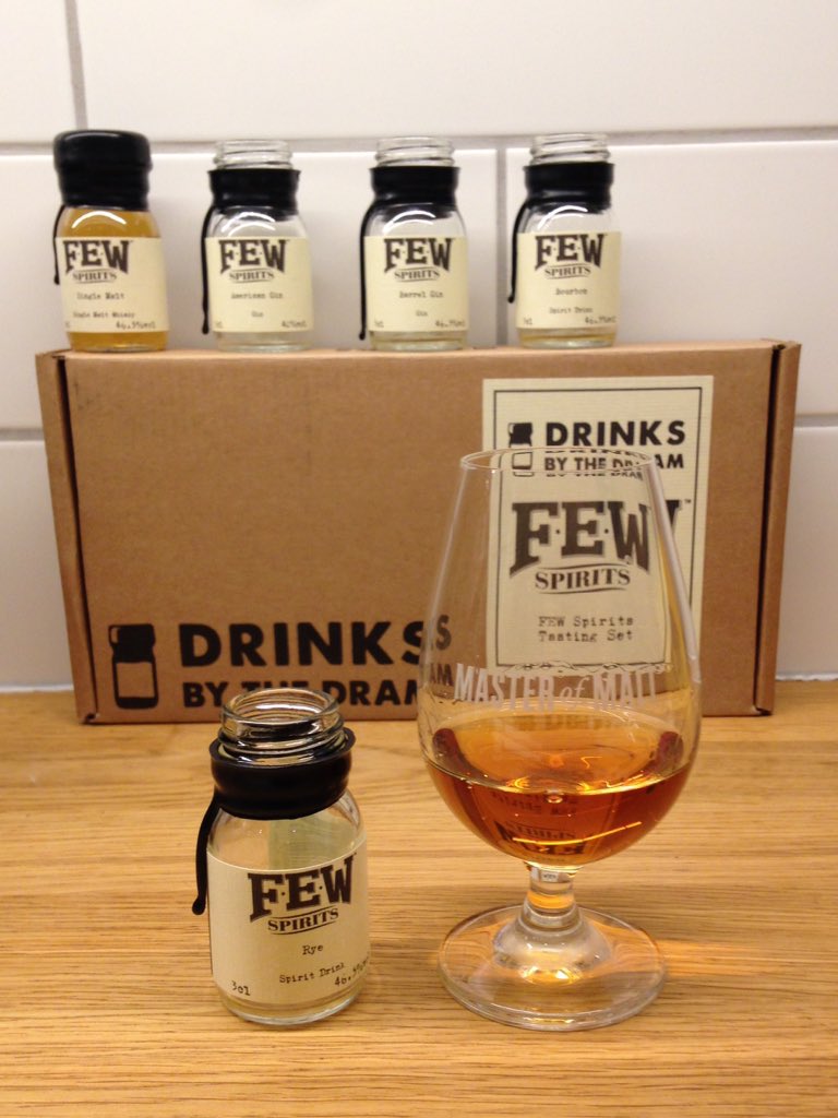 gin_a_ding_ding's tweet photo. What a night! Thank you @fewspirits. It's been a pleasure #FEWFRIDAY https://t.co/EbMuirF3sq