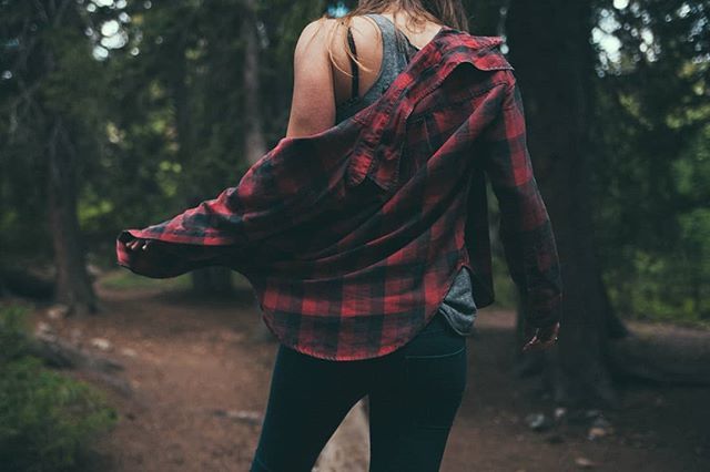 CW_Cleaners's tweet photo. You could never go wrong with a flannel! Have your fall essentials freshened up with us. We're open weekends! 🍂🧡
.
.
#FriYAY #clockworkcleaners #drycleaners #cleanclothes #laundry #Orange #OrangeCounty #laundryday #drycleaning https://t.co/yVK9gOSegt https://t.co/Bt7dUWxVhs