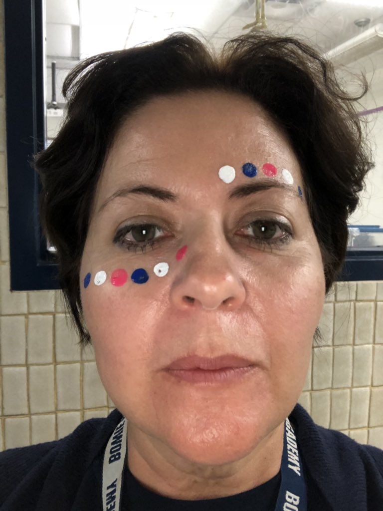 oso_new_tech's tweet photo. Getting our game face on! #bowiehs https://t.co/cxgfXTaAYY