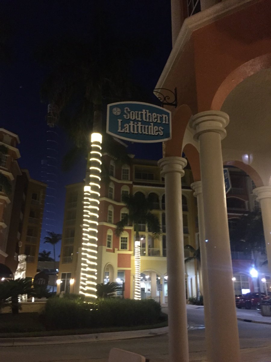 mvchasing80's tweet photo. Another wasted afternoon at #southernlatitudes Naples. https://t.co/bGCJJbMpp9
