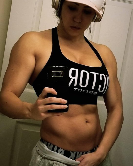 I wanna see what happens if I dont give up. Time to train for boxing tomorrow 🙏 https://t.co/kHTkoeN