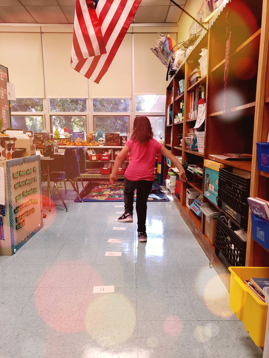 Deerfield School 9 tweet media