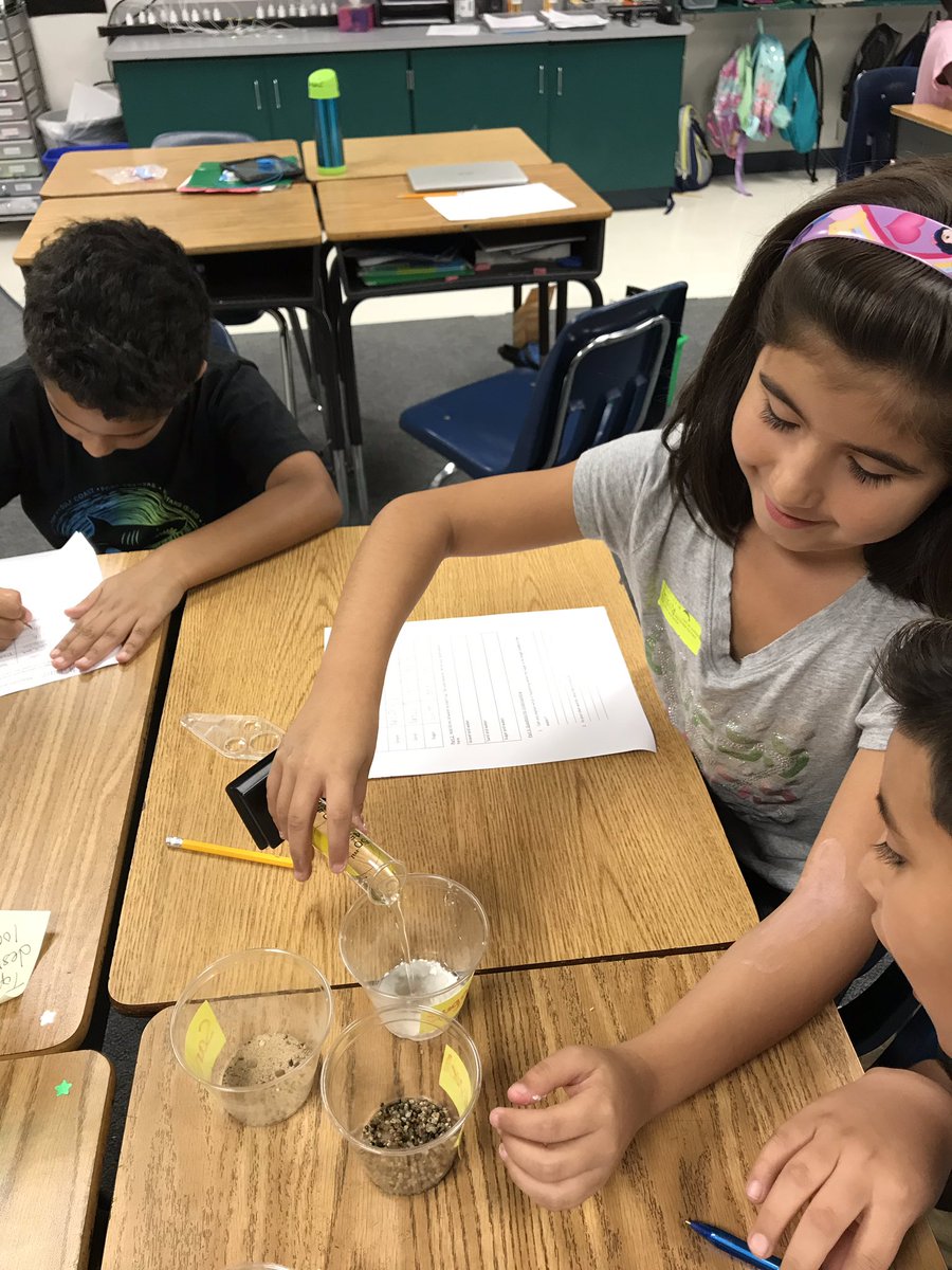 misshmcole's tweet photo. Today we had a blast in science learning about mixtures! @daviscfb https://t.co/86wJlDtcYC