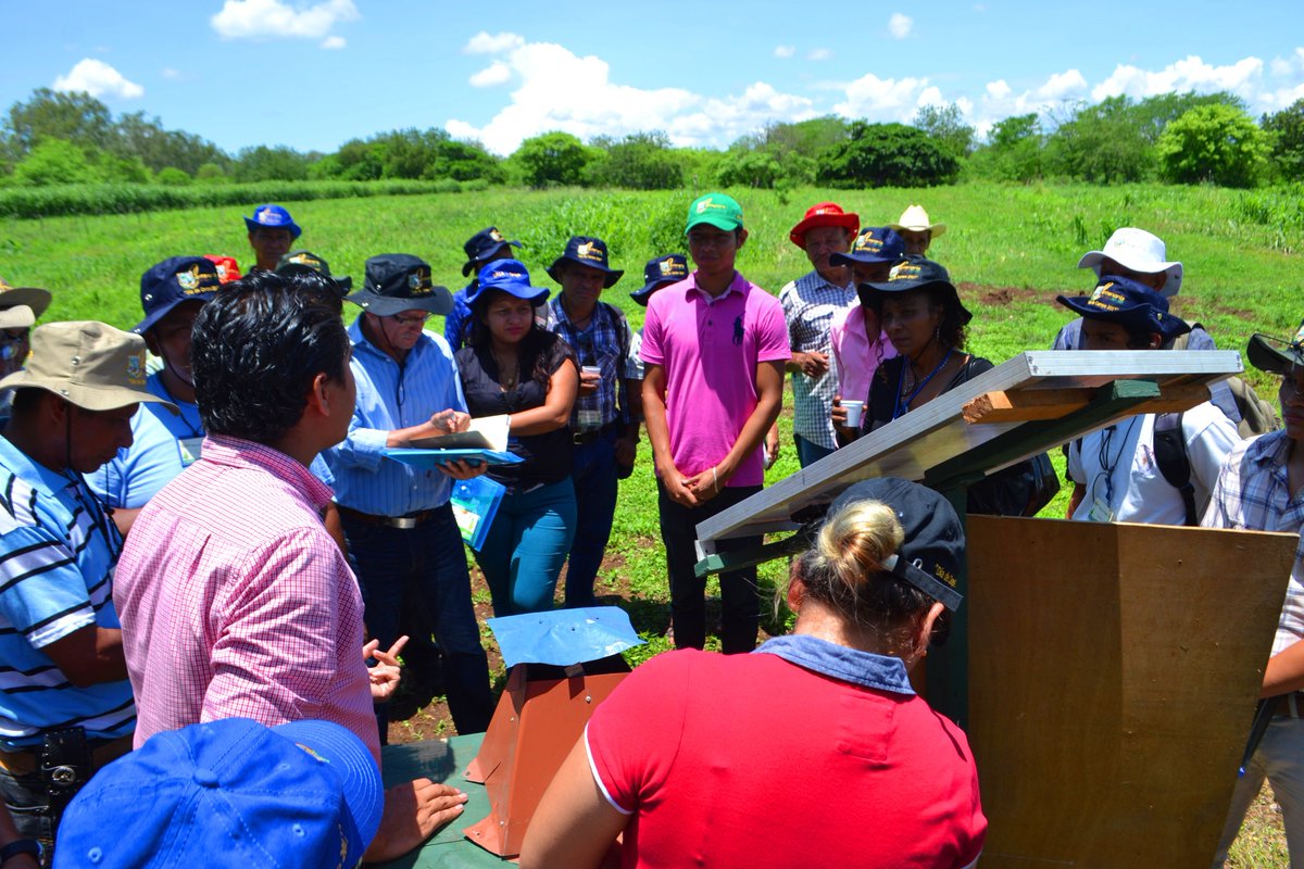 UNAnicaragua's tweet photo. UNA organiza Jornada Científica 2018. Durante tres días la #UNANic presentará los resultados y aportes científicos realizados por estudiantes y docentes.
#XVRCDI #XXJUDC #XDíaDeCampo
Conoce más aquí: https://t.co/kjCPCS79V0 https://t.co/nuHX83mI2w
