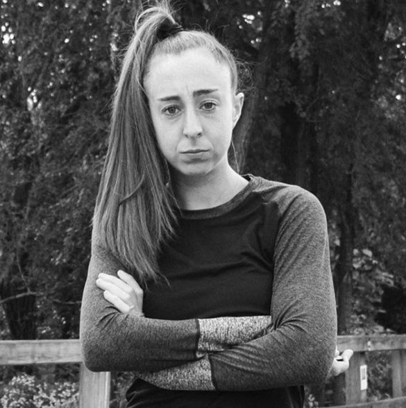 runinrabbit's tweet photo. Serious badassery going down this wknd! #rabbitPRO @RachelnHerLaces is making her #marathondebut at the #HartfordMarathon on Sat, @mcolson5 is racing the #Berkeley510K (10k) on Sunday & Ashley Nordell is racing Elk King’s Traverse Mtn #Marathon - crush it ladies!! #runinrabbit 🐰 https://t.co/fXR1zqty4B