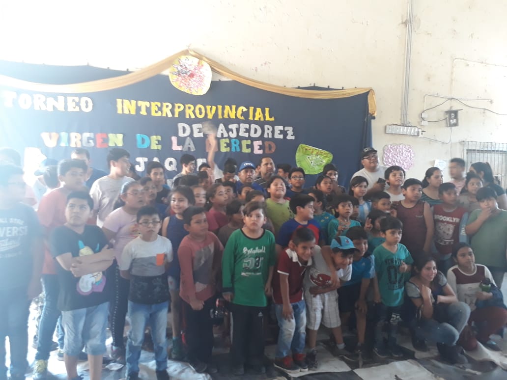 carlosvcinco5's tweet photo. #MareaAzulPE #AjedrezEducativo #Urundel TORNEO INTERPROVINCIAL JAQUE URUNDEL @matiaszaki16 @RangeonMartin @fguillesaavedra https://t.co/aBUMp0PawY
