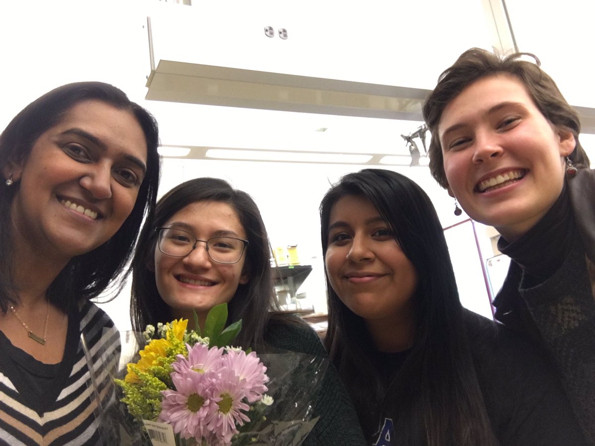 BalaChaudhary's tweet photo. Birthday flowers from my students - such a fabulous end to the week! #newPI #ChaudharyLab #womeninSTEM #HappyFriday https://t.co/tHjJnEPx2z