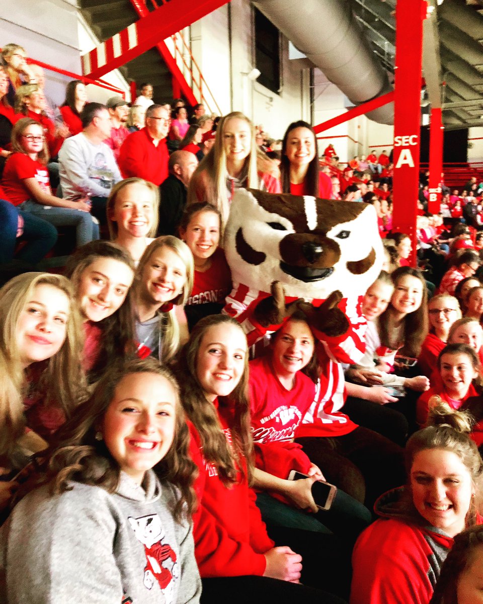 merrillvball's tweet photo. Oh hey, Bucky 🏐♥️ https://t.co/mpniaSQGek