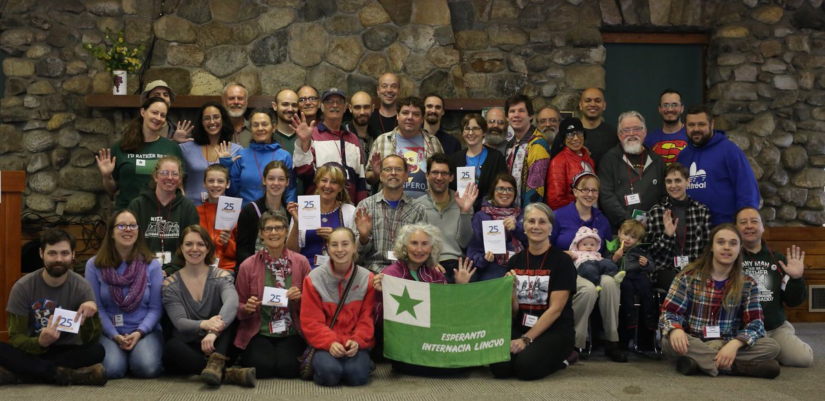 esperantonyc's tweet photo. Dum tri-taga semajnfino en #usono kaj #kanado, okazis la 25-a #AŭtunaRenkontiĝoDeEsperanto en la bela ŝtato #Novjorkio. Partoprenis esperantistoj de #Novjorko, #Sirakuso, #Roĉestro, #Bostono, #Montrealo, #Kalifornio kaj #Kebekio inter aliaj. // #Esperanto https://t.co/iZIiVBZZmb