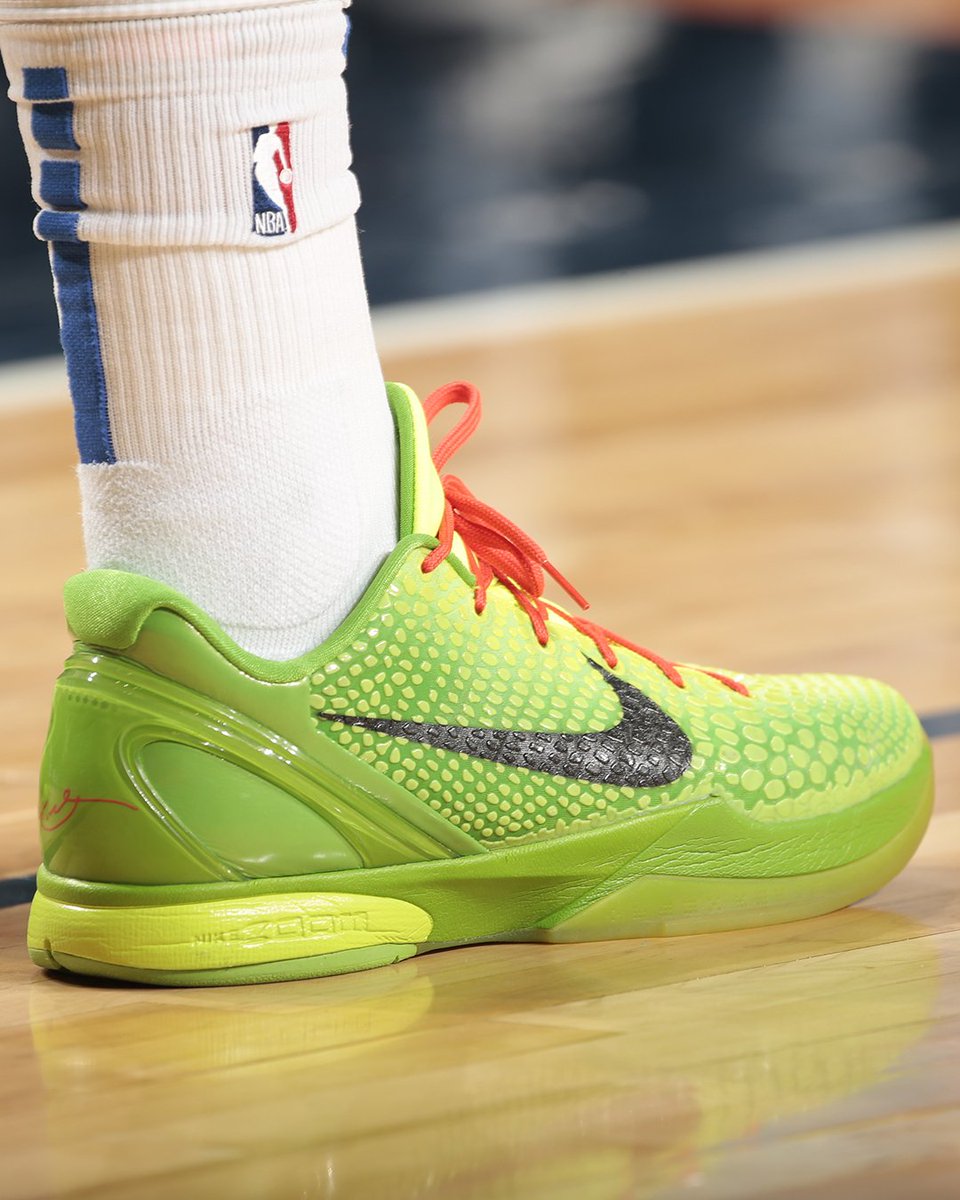 kobe 4 grinch