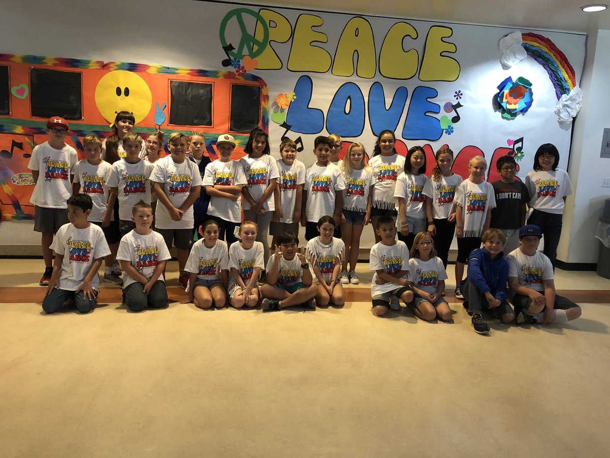 SiutaTLS's tweet photo. Peace, Love &amp; Love @TLSHawks. We love our TL PTA! We have a groove crew! https://t.co/00RtT9vGVP