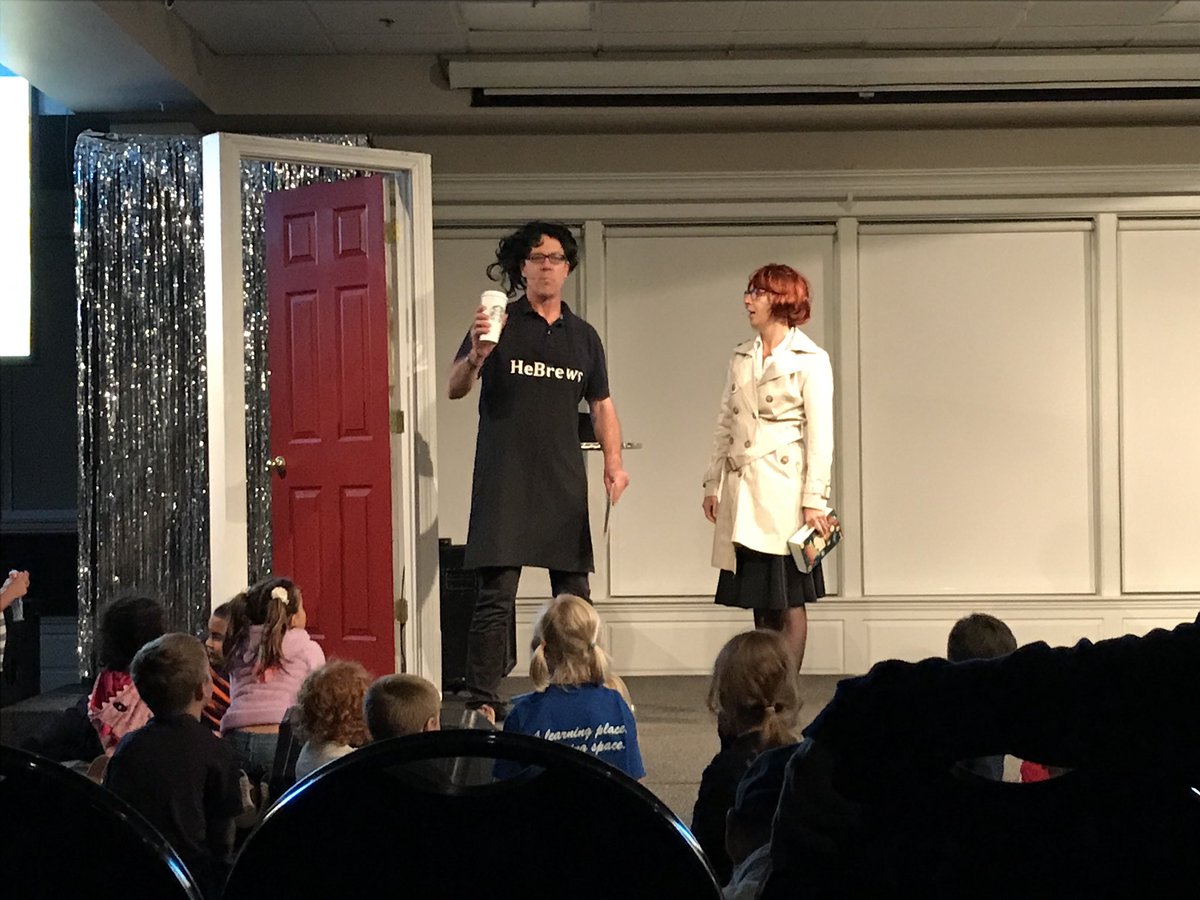 erwinchuk's tweet photo. Fun night at FX! Life app: Contentment..Deciding to be okay with what you have! #wearegrace #gcwat #familylife #kidmin #childrensministry #nextgen #nextgeneration @OrangeLeaders #familyexperience #252basics #orangefx #thinkorange #boston #lexingtonma #contentment
#kidstown #ot18 https://t.co/6rRSK9dK5P