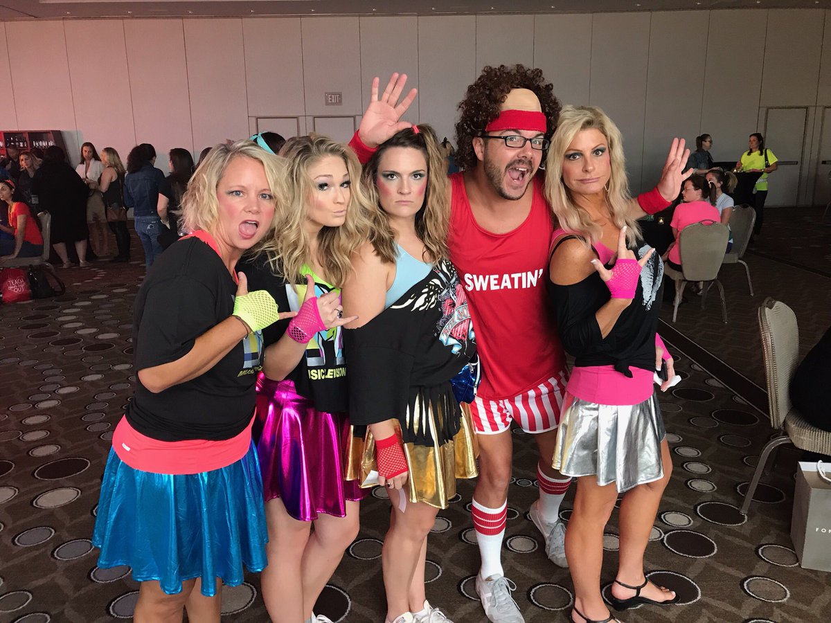 mpsmithh's tweet image. SC gotta stick together ❤️❤️ #dontbeasquirrel #lovefirstteachsecond @mrdearybury