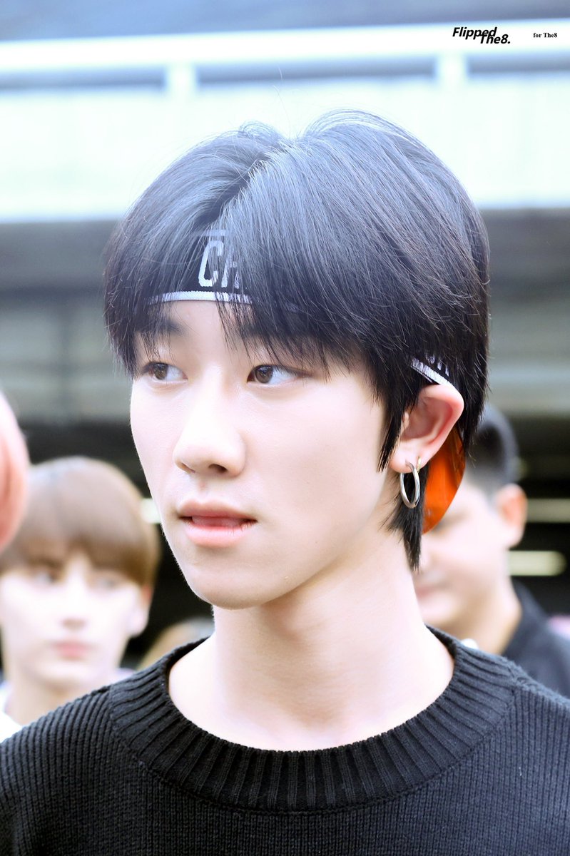 #THE8 #徐明浩 #SEVENTEEN #디에잇 
180822 pek 👀