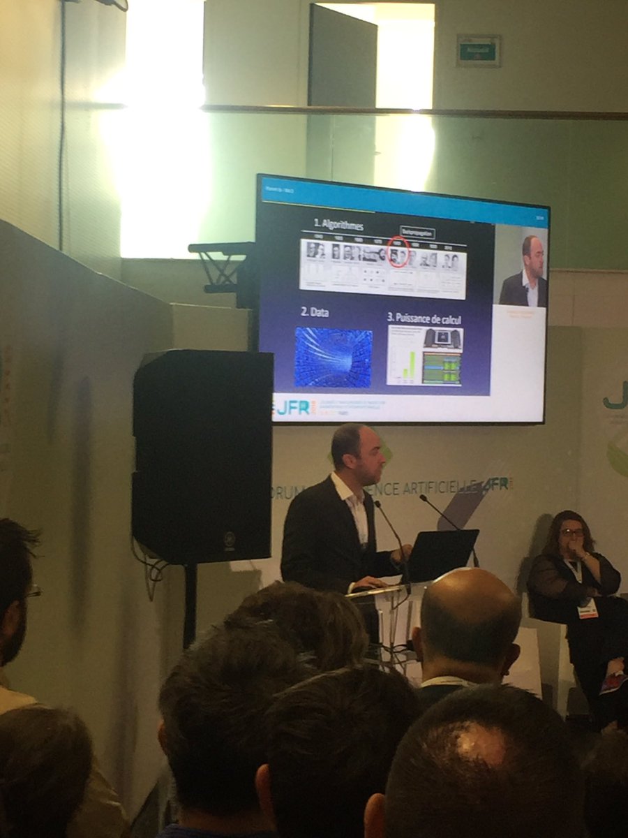 inceptomedical's tweet photo. Come see the conference of our Chief #Medical officer to learn the basics of #AI in #Radiology ! #JFR2018 https://t.co/Iasfy0VqOs