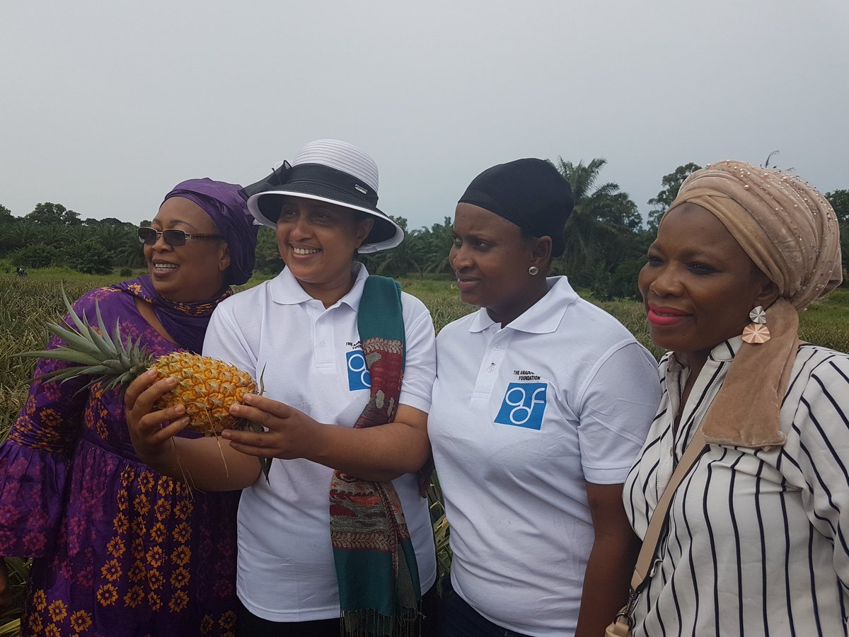 FCfaad's tweet photo. A Forecariah visiter nos terres en prélude à la saison agricole 2019 avec pour objectif l'aménagement de 50 hectares. Ananas et maraîchers. #CFAAD #FemmeEtAgriculture
@ChuckGrassley @FAO https://t.co/jU0xw2rry0