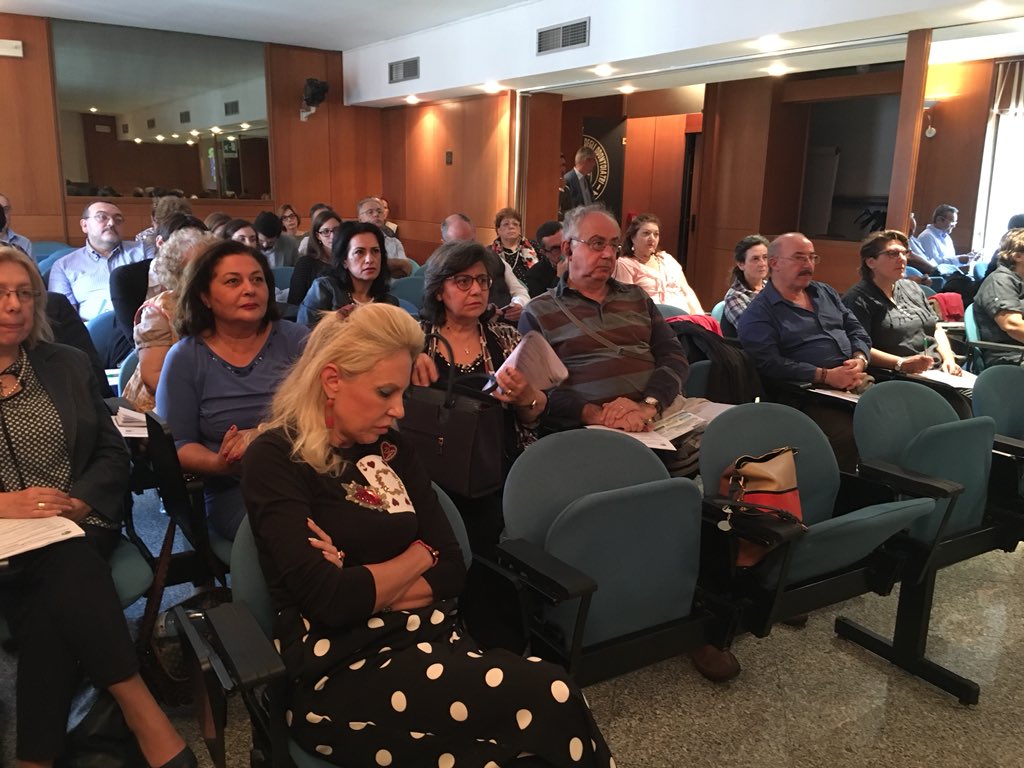 lucibello60's tweet photo. @SINU_Italia Mattia Papa discute i fattori di rischio del l’obesità https://t.co/lwJzXHclBr