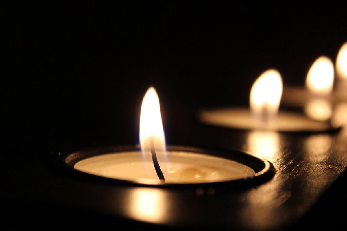 Leoraleboff's tweet photo. @BLA_Campaign Join the Wave of Light at 7pm your local time, honouring those touched by baby loss. Sharing my healing journey with my baby born sleeping https://t.co/1zcPpNaTEJ #BLAW2018 https://t.co/1POCixBDNb