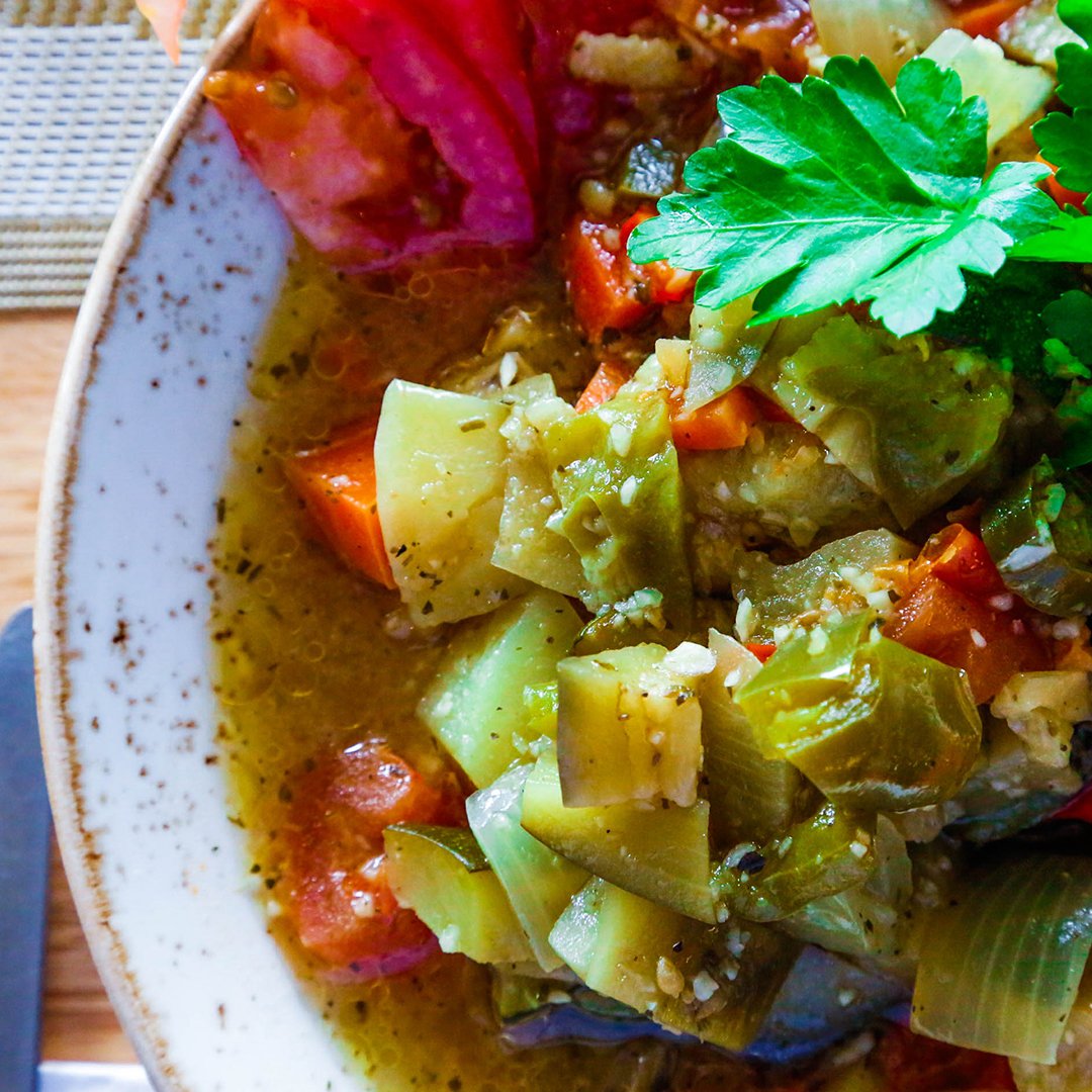 thgr_restaurant's tweet photo. Mashabet Al Darawish 😍 For our lovely vegans out there 👌💕 https://t.co/XGbO5lXoyH