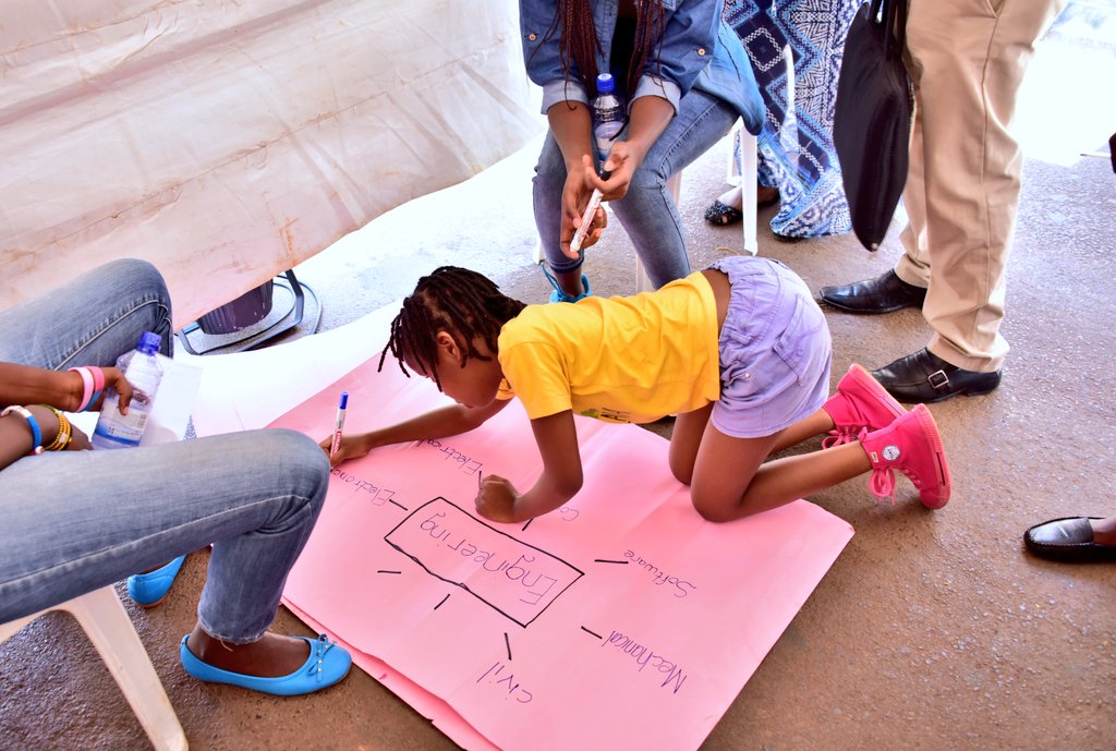 NextEinsteinFor's tweet photo. #NEFScienceWeek continues today with the science expo at the Kigali car free zone, if your in Kigali pass by & you can even bring your children to try out science experiments! It's fun & exciting. #ASWRwanda https://t.co/HgzqKaJyBv