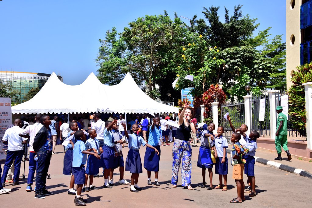NextEinsteinFor's tweet photo. #NEFScienceWeek continues today with the science expo at the Kigali car free zone, if your in Kigali pass by & you can even bring your children to try out science experiments! It's fun & exciting. #ASWRwanda https://t.co/HgzqKaJyBv