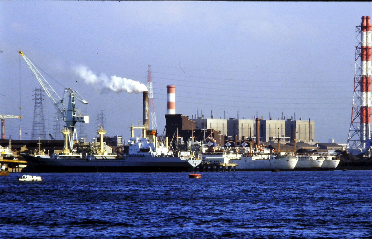 海岸通 Twitterissa 大阪港 昔撮ってきた大阪港の船と風景 大阪に