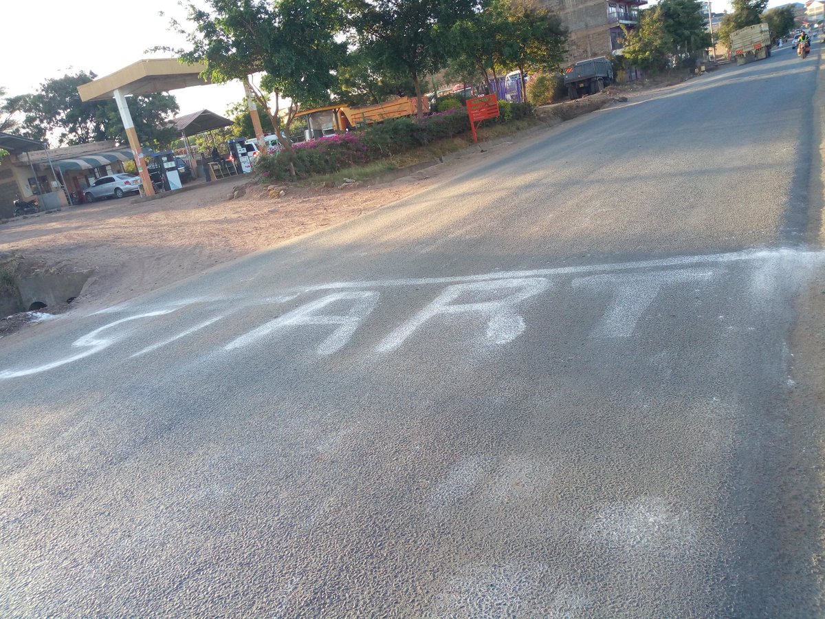 Happy_kulayo's tweet photo. All is set as you can see for the big event today in Isiolo County. I can confirm, track marked and road is clear.  #DesertWheelRace2018 https://t.co/2WjfTTga3S