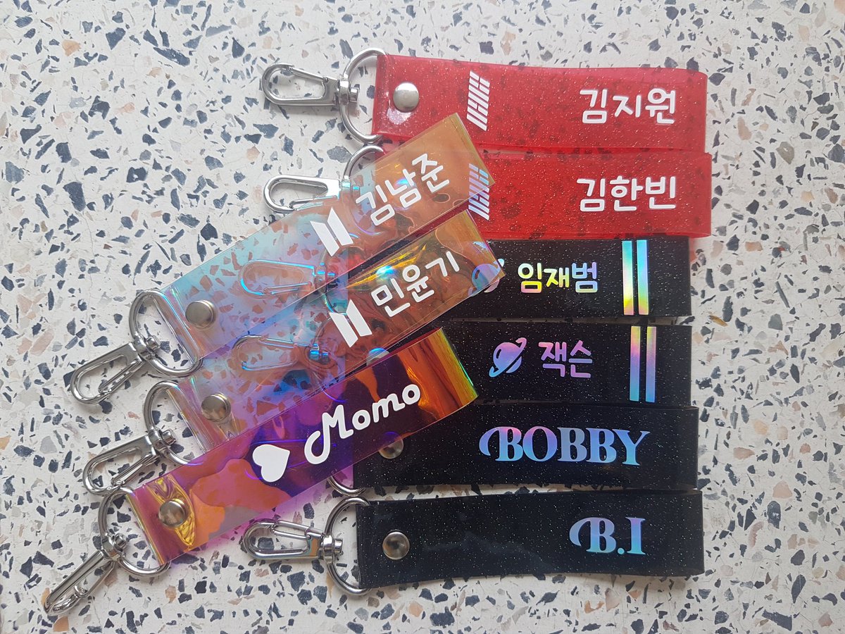 MILD_KJH's tweet photo. Finding many G.O. manager for hanging new batch of straps group order also who want to continue open~ interest on it 💌DM to me💚 #MildGrouporderUpdate
#Kpop #KpopGrouporder #EXO#GOT7
#NCT #NCTDREAM #iKON #WINNER #Seventeen #BTS #NCT127 #StrayKids #NCT127_Regular_Irregular https://t.co/8kzzsAV9tO