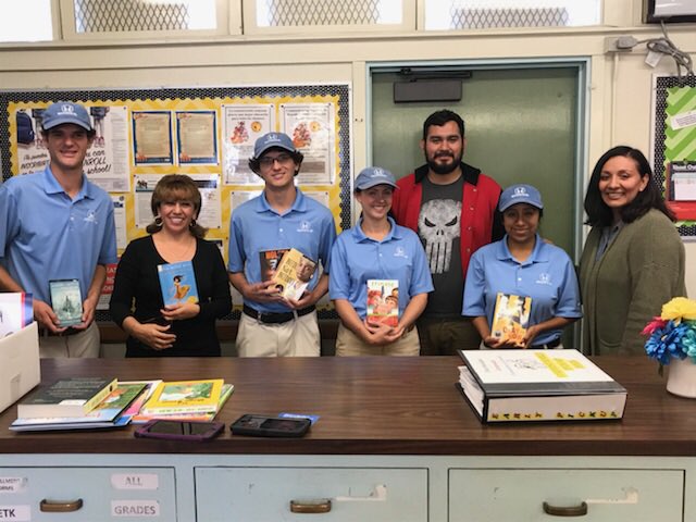 Look who stopped by today to donate books to our deserving students! Thank you, <a href="/HelpfulHonda/">SoCal Honda Dealers</a> ! We appreciate your support of our efforts to develop readers and leaders! @LDSuperSouth <a href="/rbenton_robin/">Dr. Robin Benton</a>