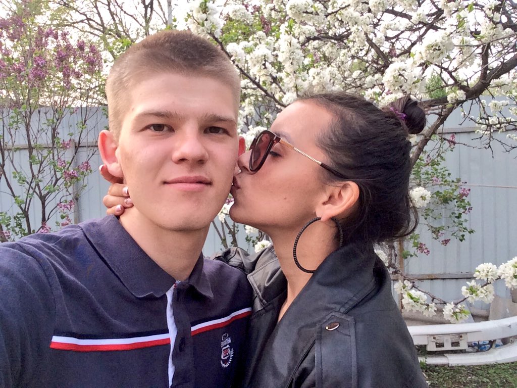gaposhas's tweet photo. Так люблю 
И так скучаю 
😭 https://t.co/nSV2PGe6KP