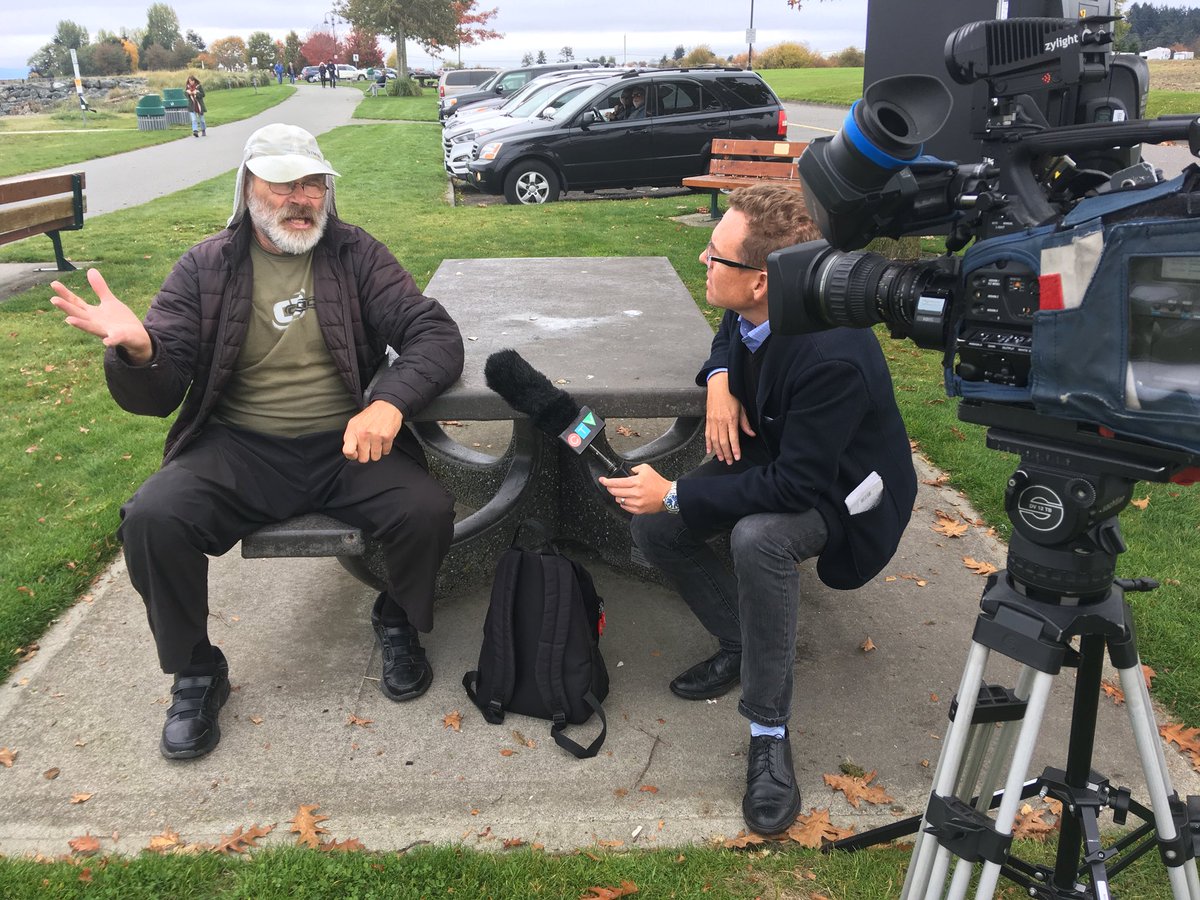 CTVNewsAdam's tweet photo. We’ve been trying to do a story on #FlyingPhil for almost five years. We finally found him in #Parksville. His kindness and exuberance surpassed our expectations. The #SawatskySignOff is coming-up @ctvnewsvi at 11pm. https://t.co/JTKQISaikJ
