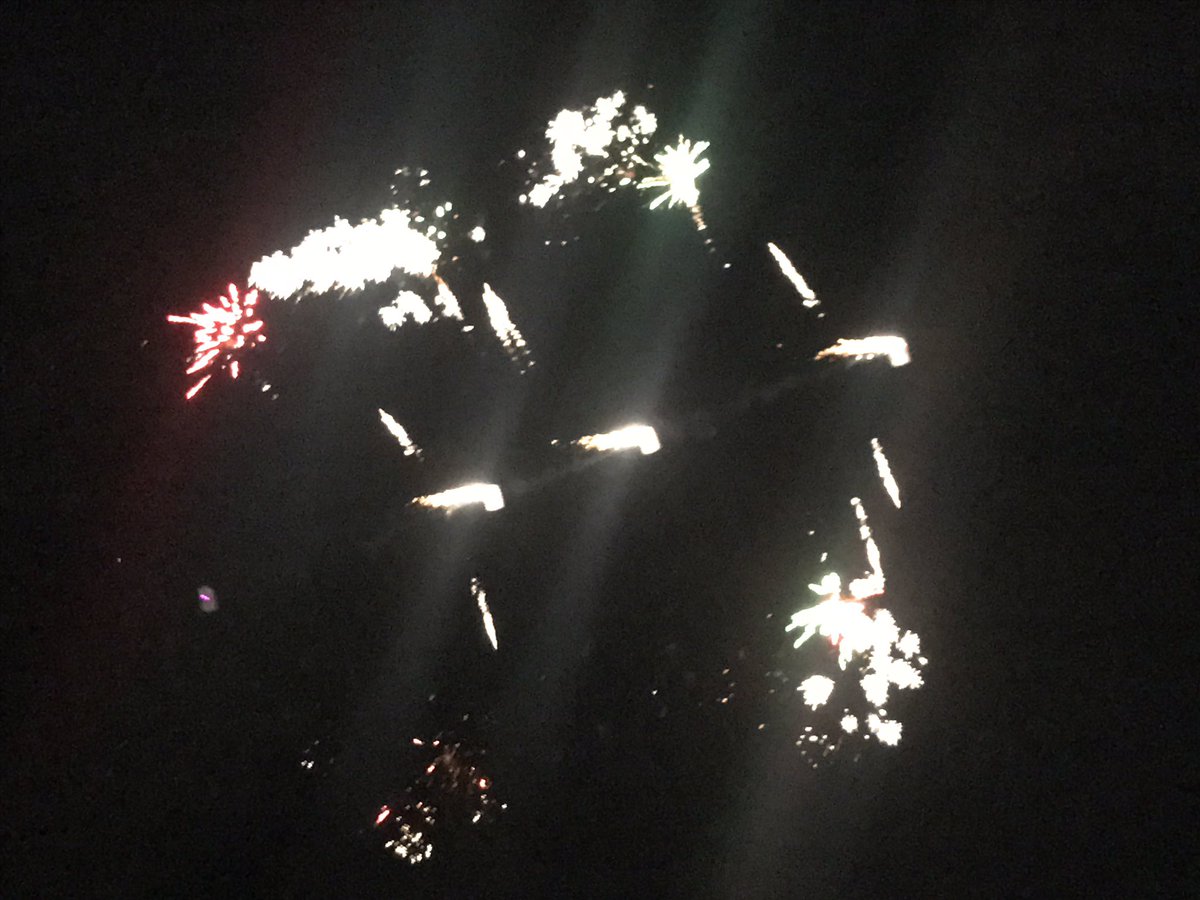 teamfastrax's tweet image. Another successful day at @balloonfiesta  Three #OnTimeOnTarget performances today.

Our performances were dedicated to Army Specialist Matthew C. Powell.  Spc Powell died October 12, 2010 supporting Operation Enduring Freedom #LargeFlags #Smoke #Pyro #LiveFeed @employeebgcheck