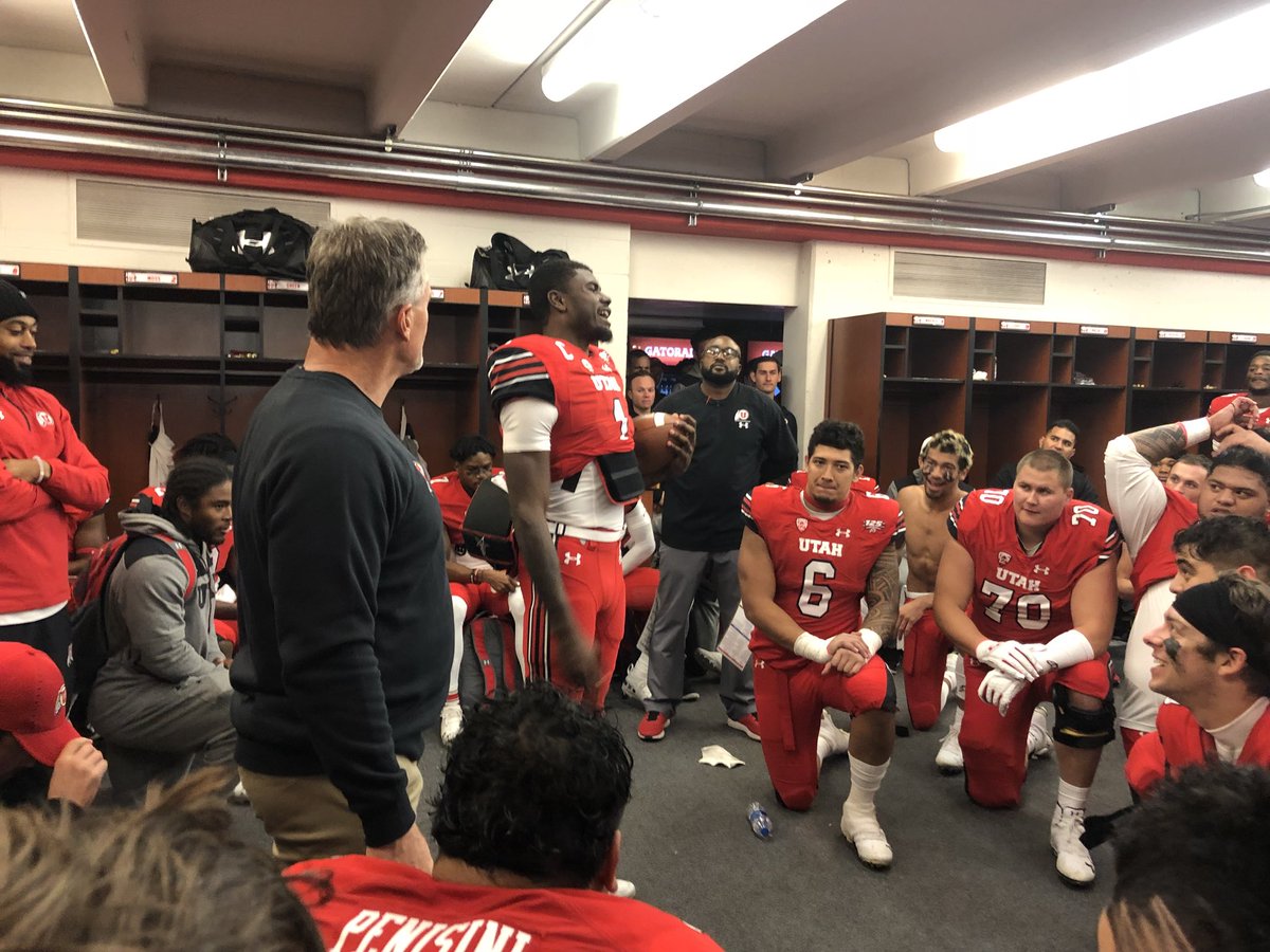 Utah_Football's tweet photo. Game ball: @_SNOOP1 https://t.co/MGxEayQ2n0