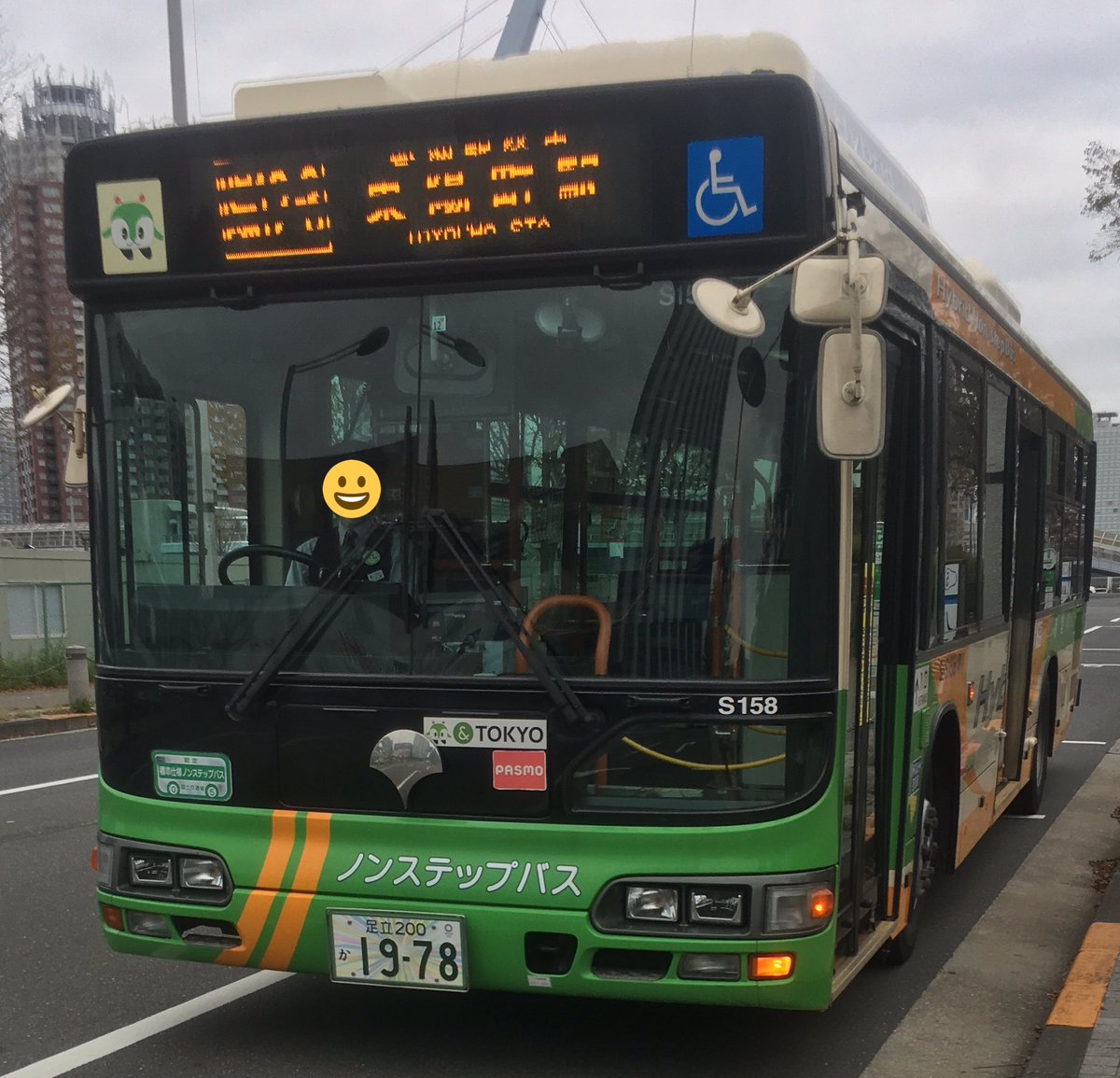 Uzivatel ミーハー属性no 9 Na Twitteru 都営バス 陽12 3 東京テレポート駅 豊洲駅 東陽町駅なう 市場発着の陽12 2と同時に新設された路線 陽12 3は土日のみの為 今日が運行初日です 車両は深川営業所のブルーリボンシティハイブリッド S158 東陽町駅へリターン