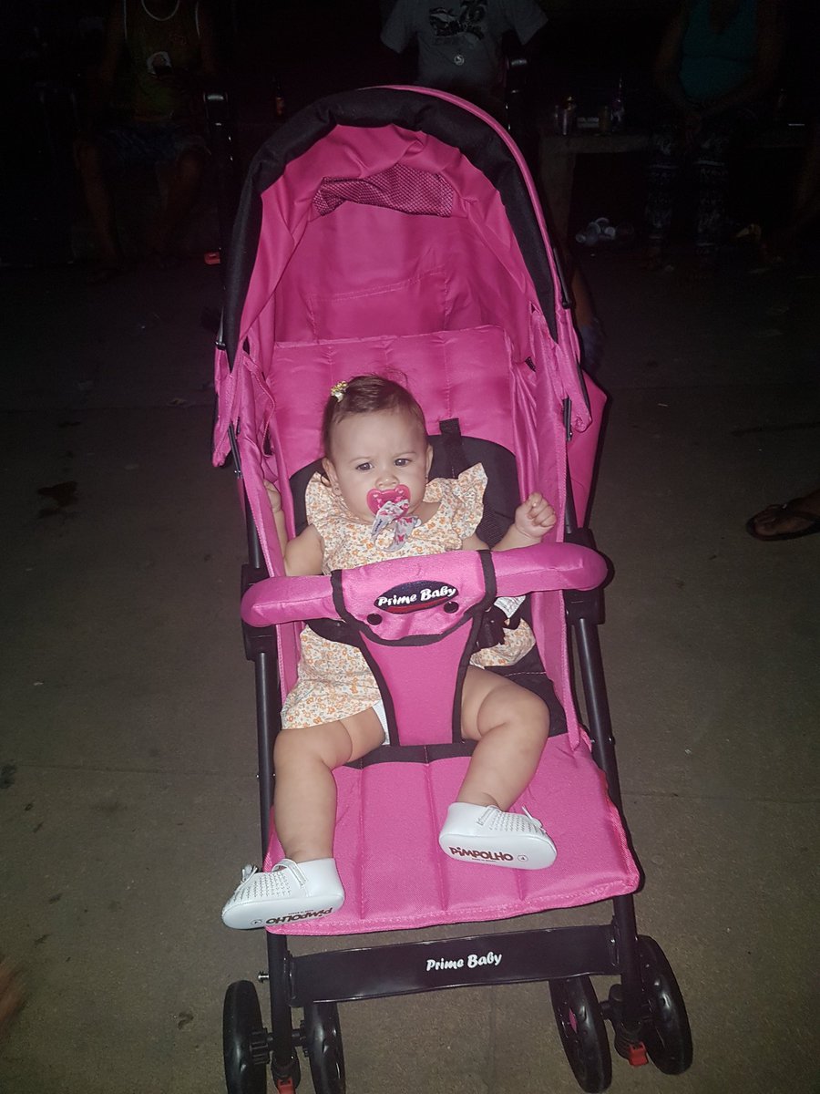ThamyyMarinho's tweet photo. Presente da minha Mimi, minha boneca! Dinda ama tantoooooooo 😍😍😍🎀♥
#ElaAmou rs https://t.co/wH425UJFB0