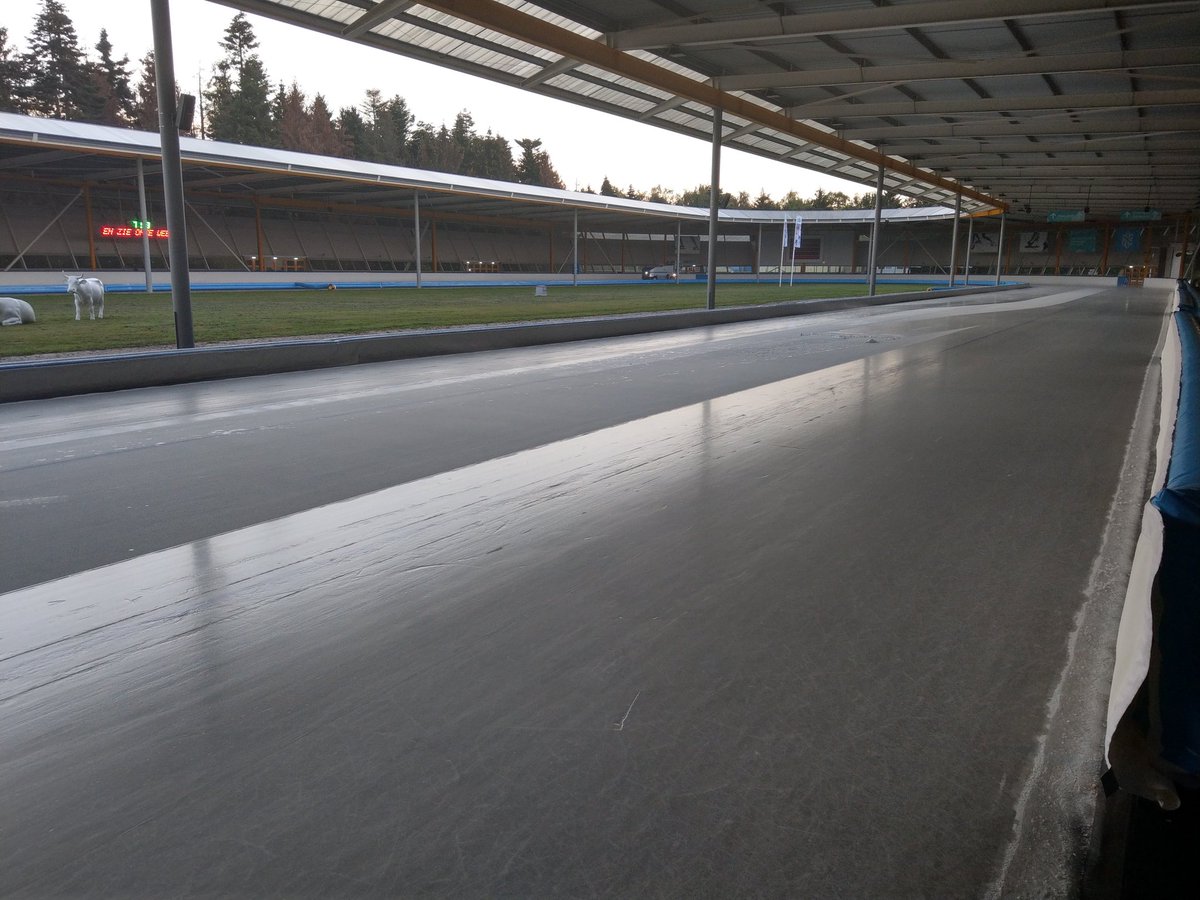 s_Ard's tweet photo. Op een mooie #zomerochtend #ijce #schaatsen https://t.co/ePvW34KFeY