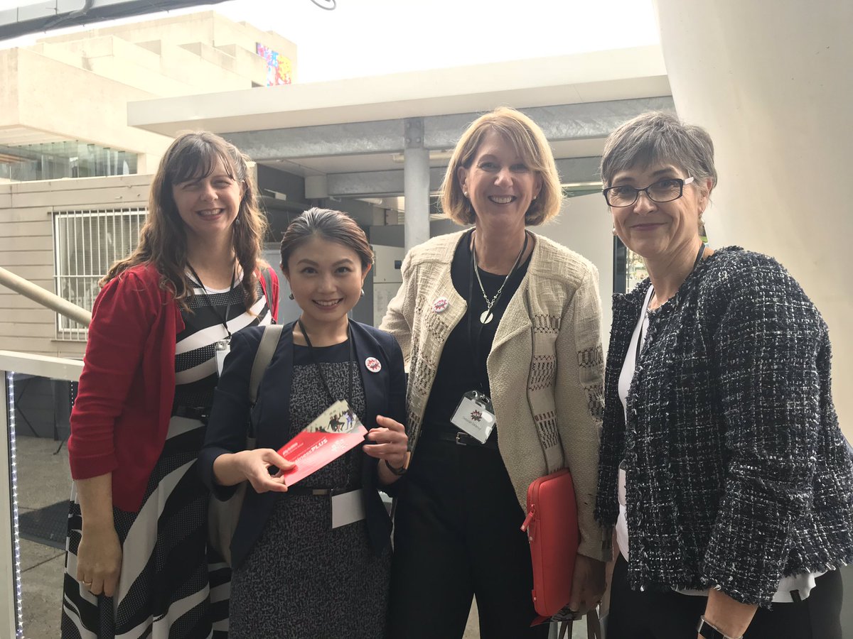 DrDebDel's tweet photo. Inspired to be involved with #DayoftheGirl2018 mentoring at Brisbane Wheel. The rain didn’t dampen the enthusiam of the school girls who attended!! https://t.co/d132eVOH2i