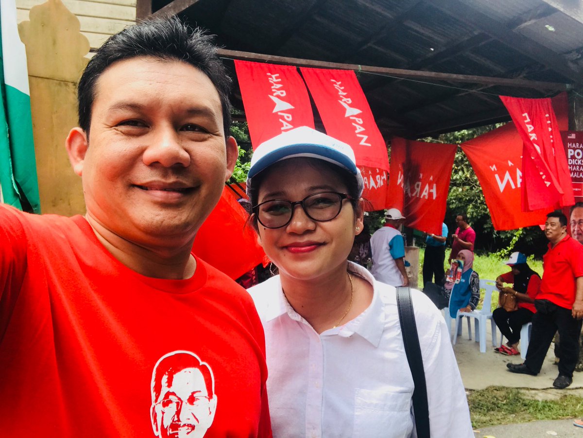 bobmanolan's tweet photo. At Kg Jimah Baru polling centre, Lukut PD. #Anwar4PD @www_Mawa https://t.co/Tw7N5Wjer4