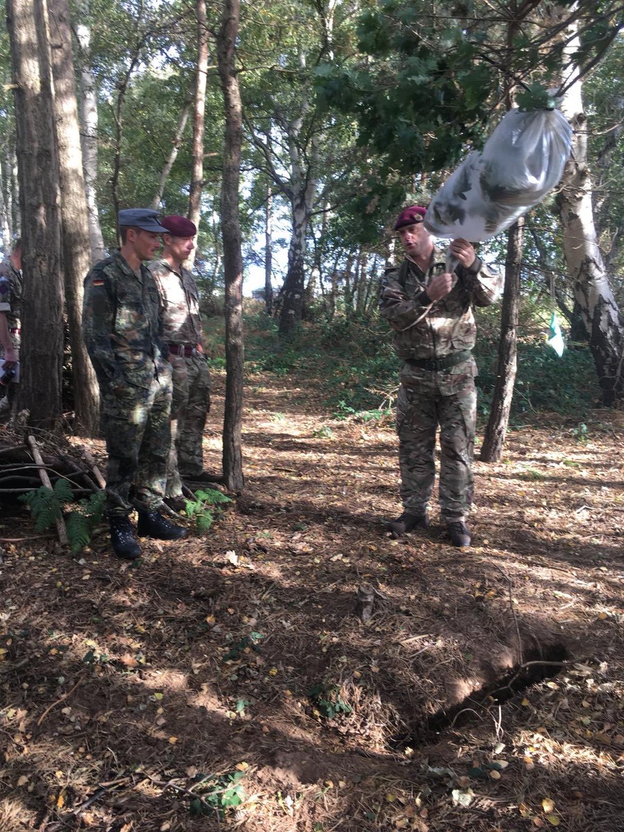 Final preparations for #ExerciseCambrianPatrol18 and sharing our knowledge and techniques with the #german team from the 231st Mounted Inf Bn. Both set off tomorrow at 0400 and we wish them the best of luck...