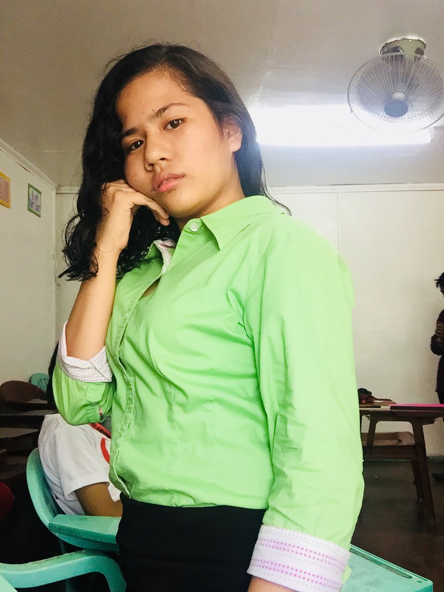 DollyPintor's tweet photo. Green lover https://t.co/OIOEFqCNCq