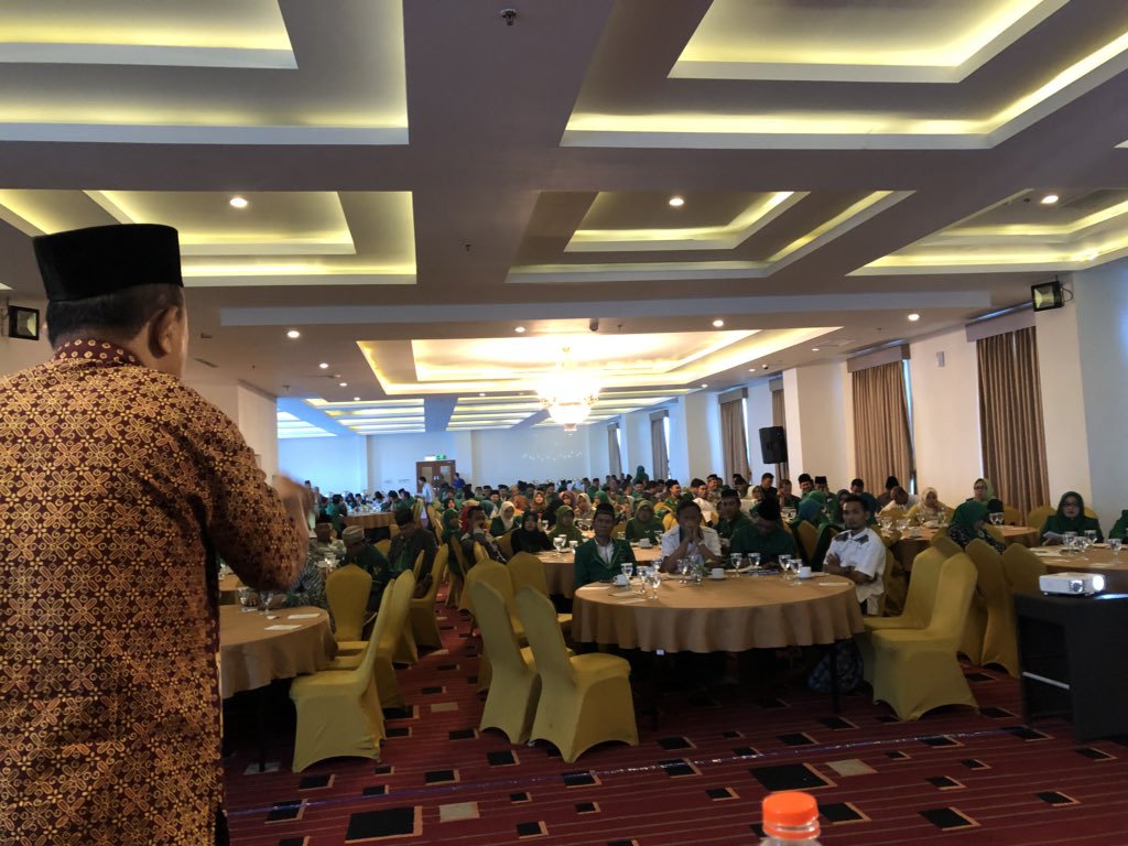thomafi_arwani's tweet photo. Lokakarya politik PPP Jateng, hotel Saphie Pati #pppjateng3 #p3besar #ppppati #ppprembang #pppblora #pppgrobogan #Romahurmuziy #ppp https://t.co/BLSWg3HUi2