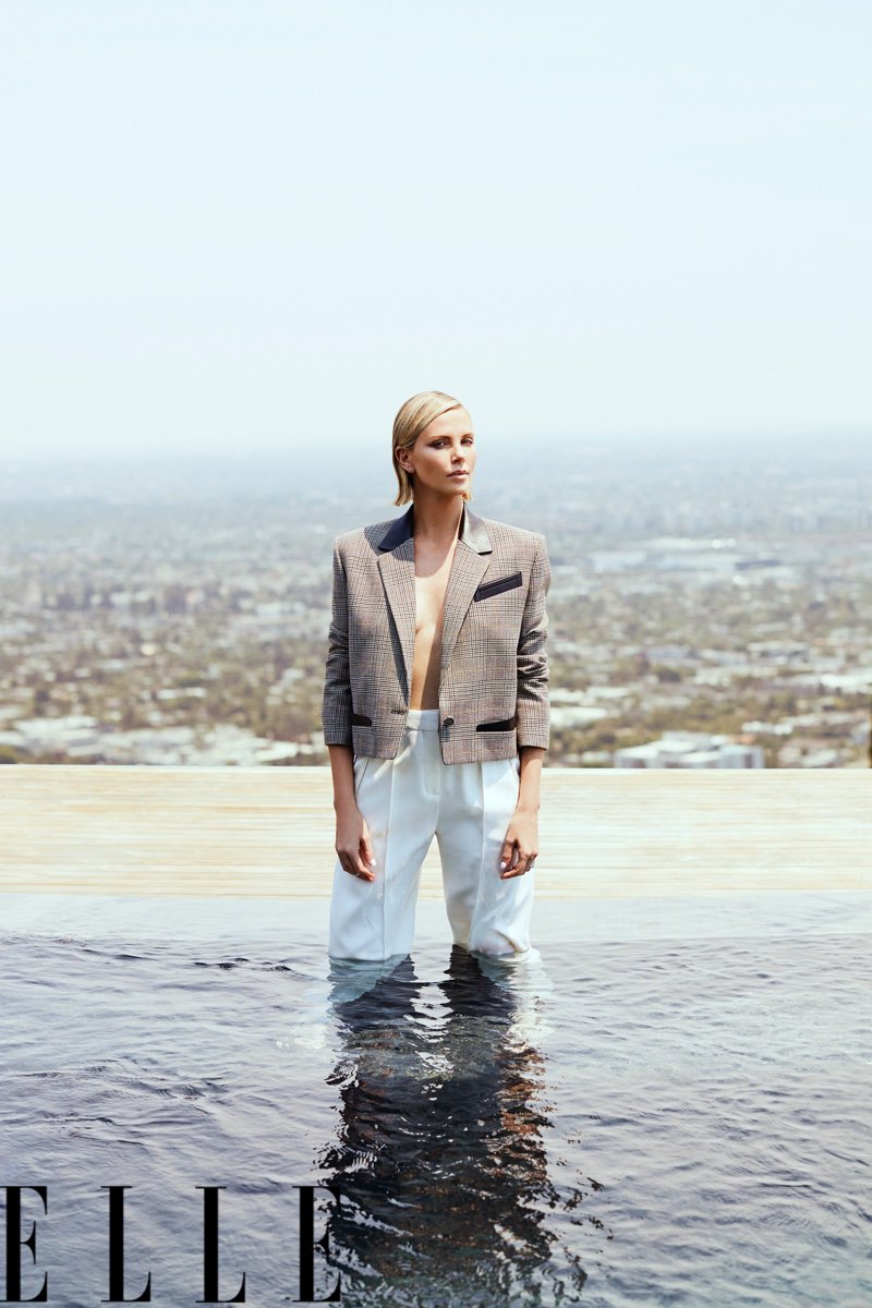 otrcblog's tweet photo. Шарлиз Терон всъемке для журнала Elle / ноябрь 2018

#CharlizeTheron https://t.co/7ABCcazfum