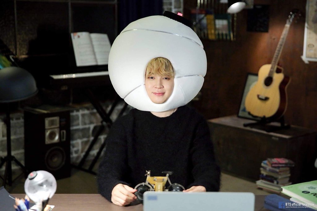 Karyoongim's tweet photo. Happy birthday to our beautiful fairy, Jimin💜🌸 @BTS_twt #JIMIN24thBirthday #JIMINDAY https://t.co/E5A5nkdJe8