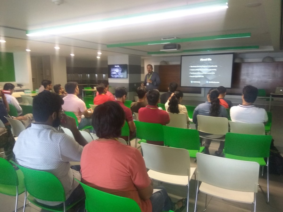 DelhiJUG's tweet photo. It's time to start with Blockchain by @JChittoda and creating a new chain of #BlockchainGeeks https://t.co/Zw0Nv9zB81