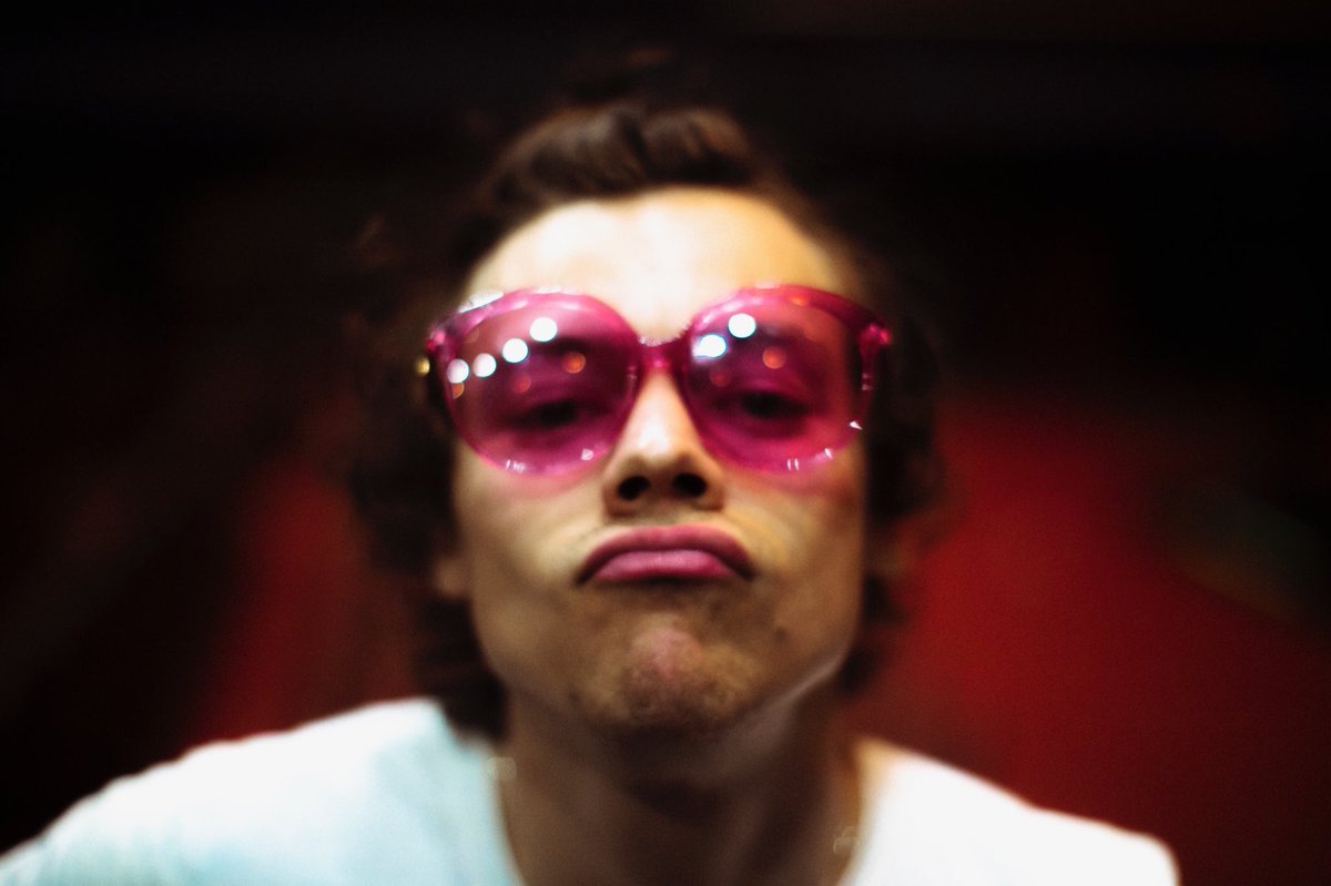 hstylespics's tweet photo. kissy. https://t.co/xYflDTsZbm