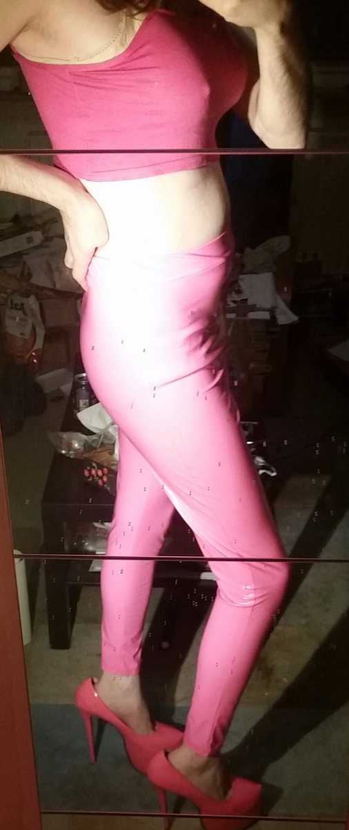 mae_sephfs's tweet photo. The last weeks task of Goddess @KikkaJ  #submissivetask #everythingpink
 #pink  #crossdresser #sissy https://t.co/ywL2cBztOb