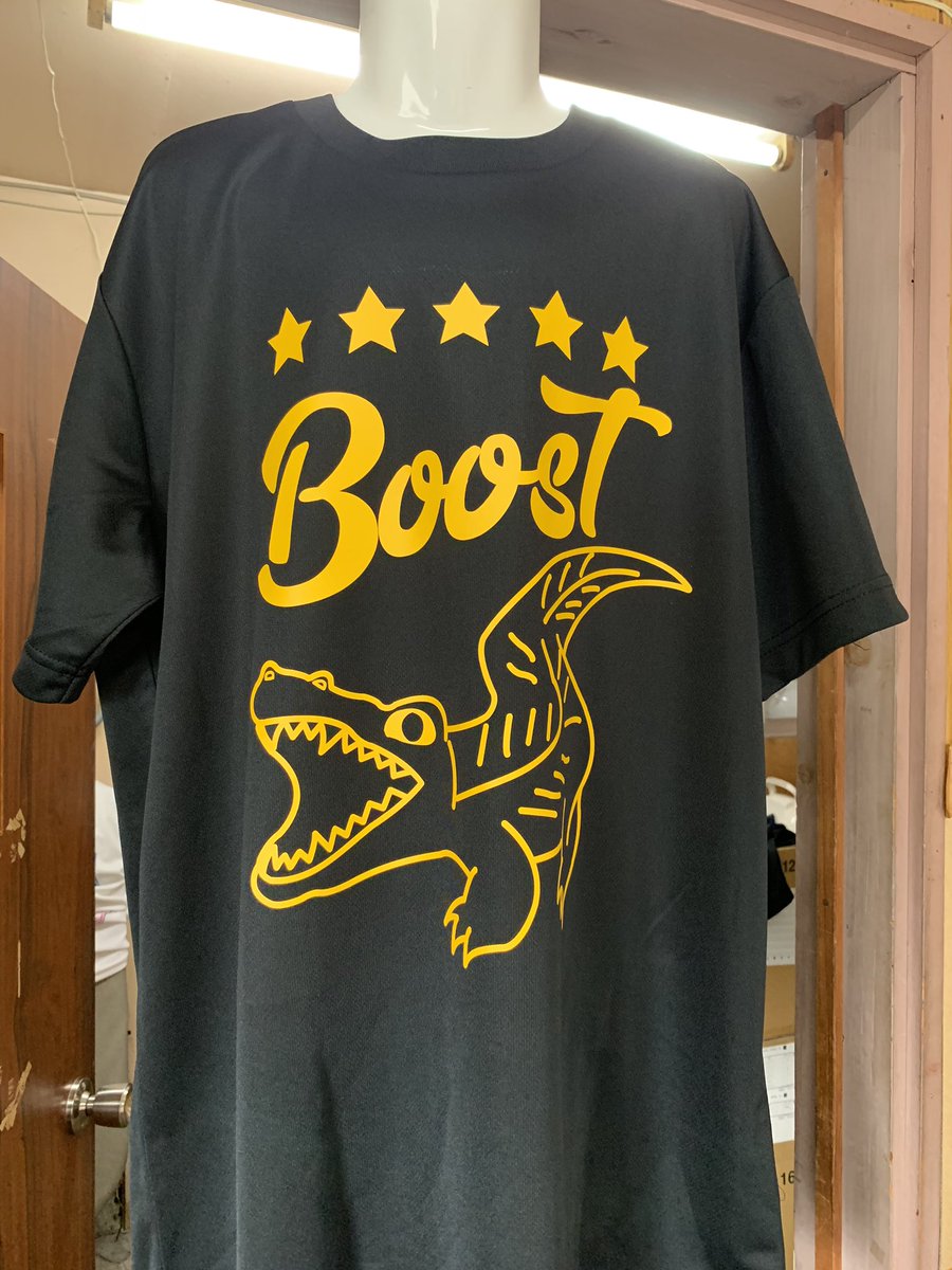 おりじなるtシャツkotobuki セイカスポーツクラブ様hip Hopダンスのドライtシャツ ブラックのウエアにビビットなイエローのプリントが光ってます のキャラクターもかわいいです オリジナルウエア Tシャツ作成 Tシャツデザイン おりじなるtシャツkotobuki セイカスポーツクラブ様hip Hopダンスのドライtシャツ ブラックのウエアにビビットなイエローのプリントが光ってます のキャラクターもかわいいです オリジナルウエア Tシャツ作成 Tシャツデザイン